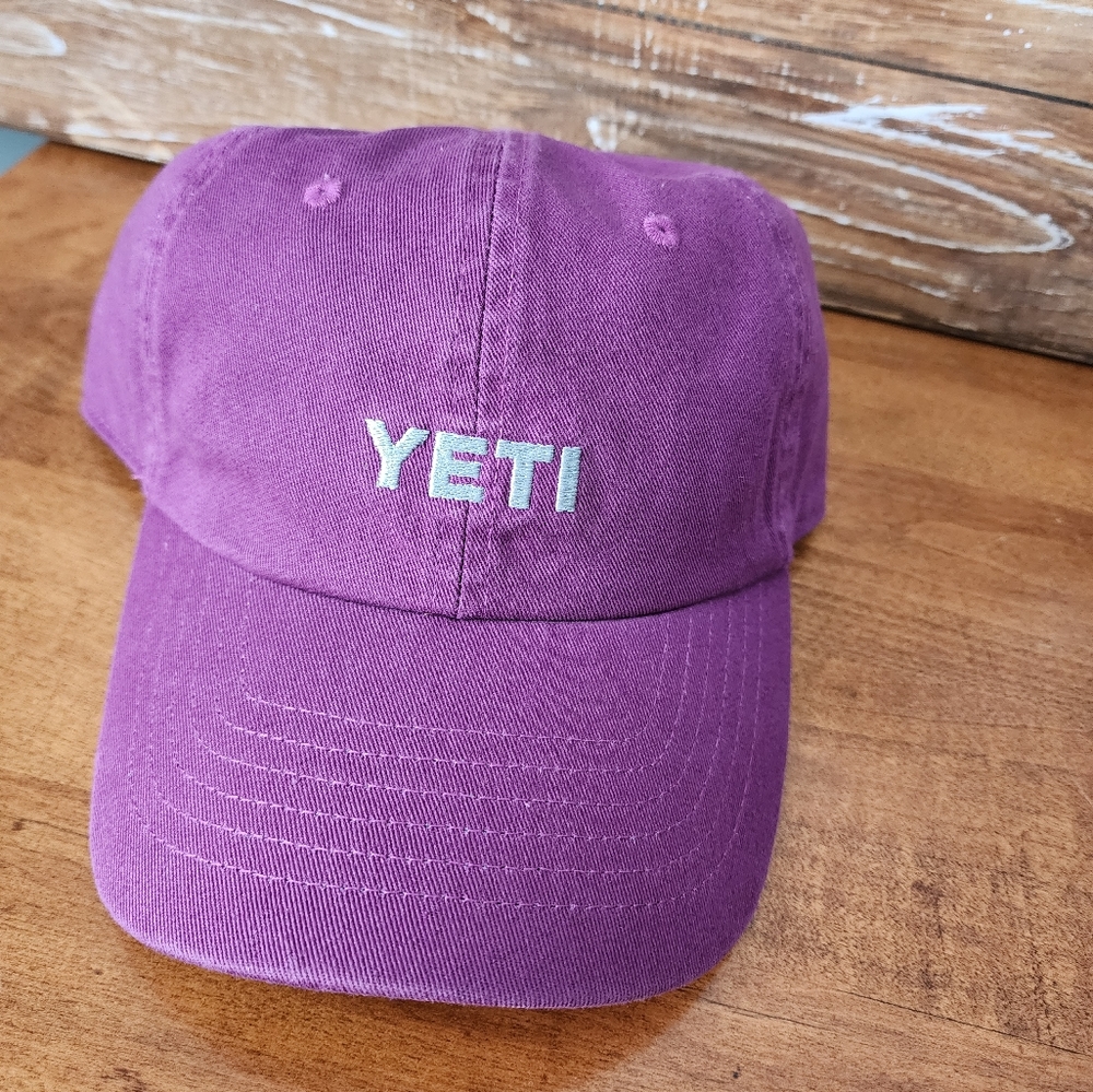 NWT Womens Yeti Hat